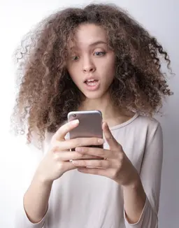 Tema de redação: [P3H] EFAF - CRÔNICA ARGUMENTATIVA - MÍDIAS DIGITAIS E JUVENTUDE